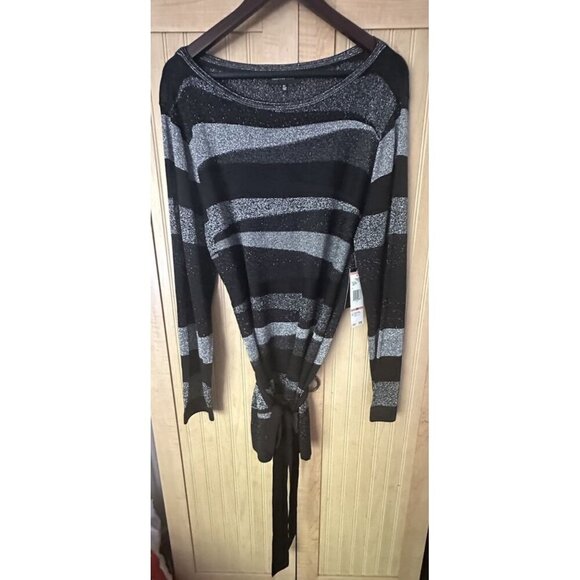 Jones of New York black silver metallic sweater top 3X NWT. No flaws. Gorgeous! - Picture 2 of 6